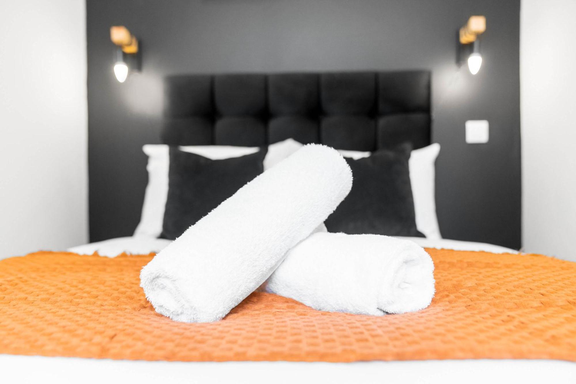 Stylish Apartment - Free Wifi & Netflix - On Street Parking - Double Bed - 49Ag Rowley Regis Ngoại thất bức ảnh